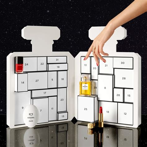 chanel 5 advent calendar|chanel advent calendar 2021 contents.